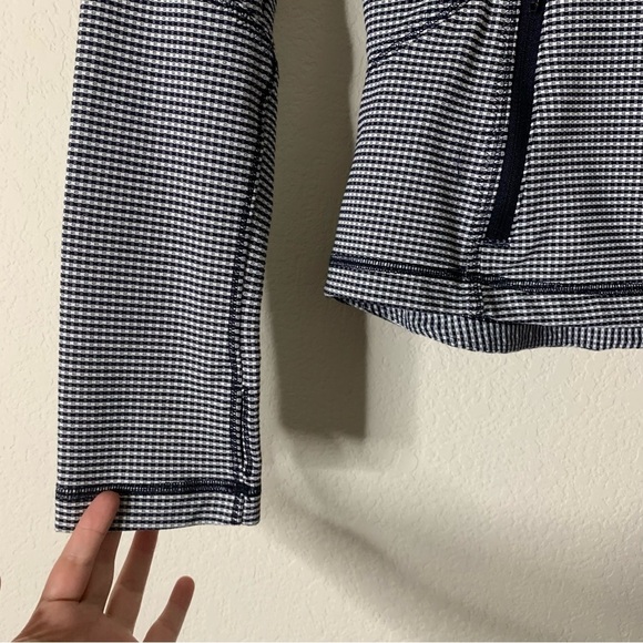 Lululemon womens Forme Full zip Navy gingham jacket 4 - Picture 4 of 9